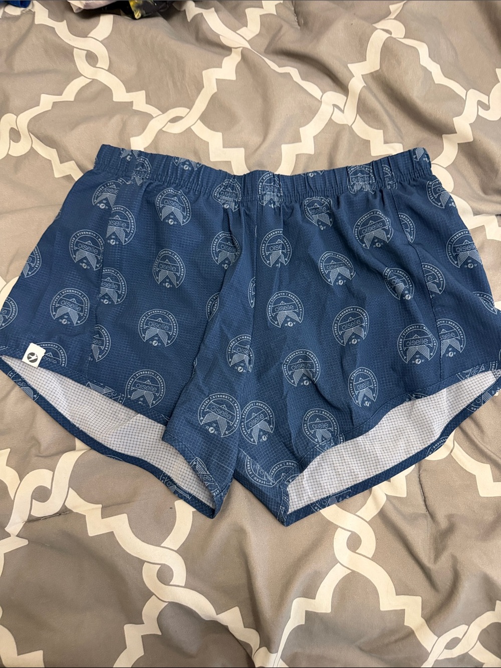 Women’s Oiselle Women's Running Athletic Shorts with Elastic Waist Size 6